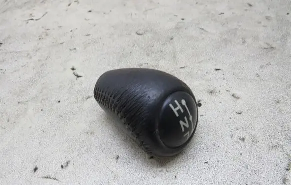 Toyota Land Cruiser (J120) Gear selector/shifter in gearbox KRIS235789
