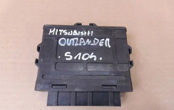 Mitsubishi Outlander Gearbox control unit/module 8631A783