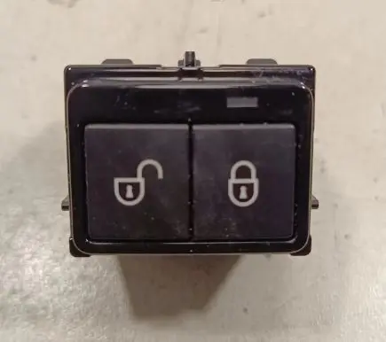 Jaguar XE Central locking switch button 