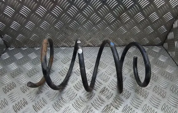 Toyota Avensis T250 Front coil spring