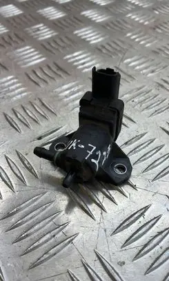 Ford C-MAX II Vacuum valve 9688124580