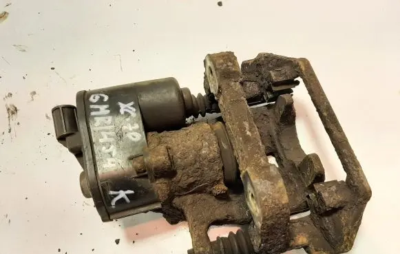Volvo XC70 Rear brake caliper 32332594