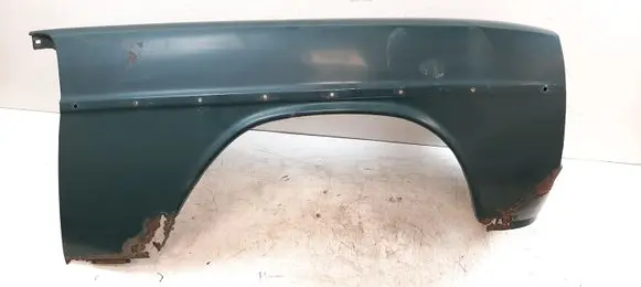 Mercedes-Benz COMPAKT W115 Fender