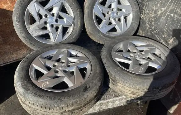 Hyundai Kona II R17 alloy rim 52910BE250