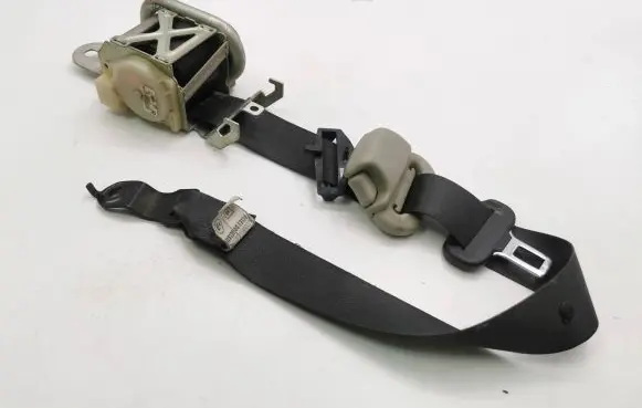 Chrysler 300 - 300C Front seatbelt 1AJ801DVAB P1AJ801DVAB 209N0302