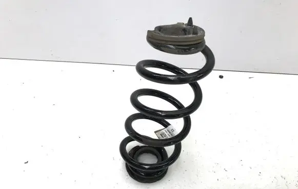 BMW 2 Active Tourer U06 Rear coil spring 8838146