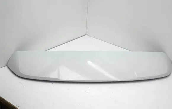 Tailgate/trunk spoiler