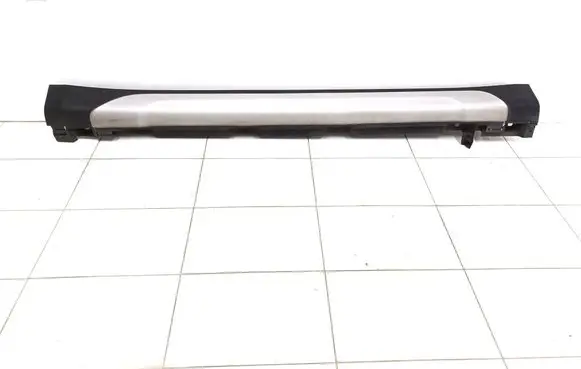 Suzuki SX4 S-Cross Sill 77242-61M