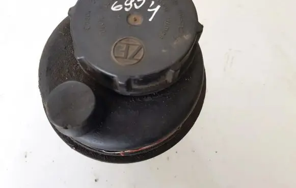 Iveco Daily 40.8 Power steering fluid tank/reservoir