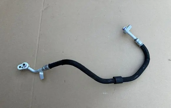 Audi A5 Air conditioning (A/C) pipe/hose 8W0816721BD