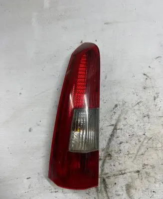 Volvo V70 Rear/tail lights 9154493