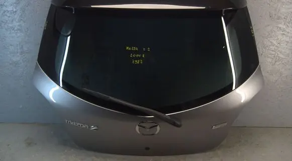 Mazda 2 Truck tailgate 