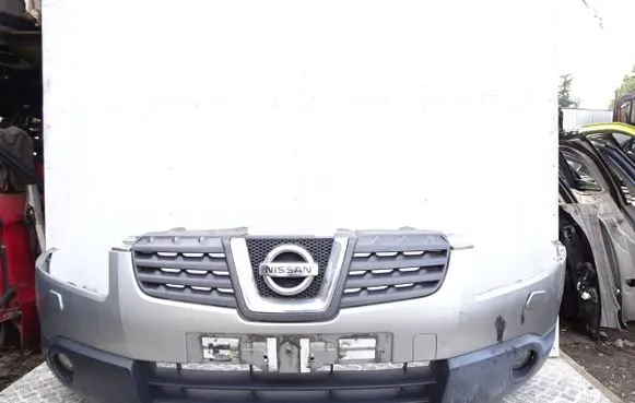 Nissan Qashqai Front bumper