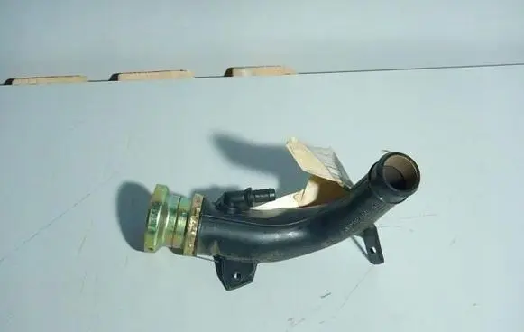 Mercedes-Benz C W202 Oil cooling pipe A2024700320
