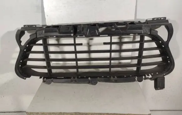 Porsche Cayenne (92A) Front bumper lower grill 7P5807683C