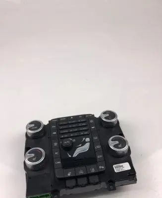 Volvo V60 Climate control unit 31398587