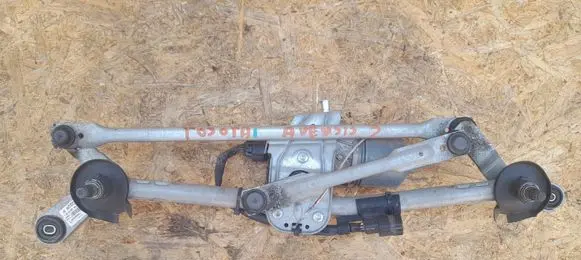 Toyota Avensis T270 Front wiper linkage 8511005070B