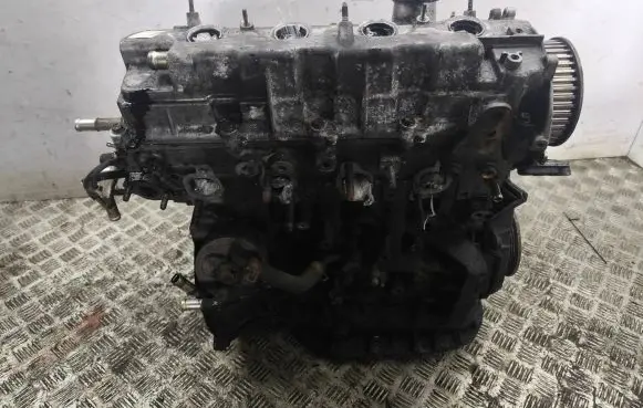 Toyota Corolla E120 E130 Engine U041971