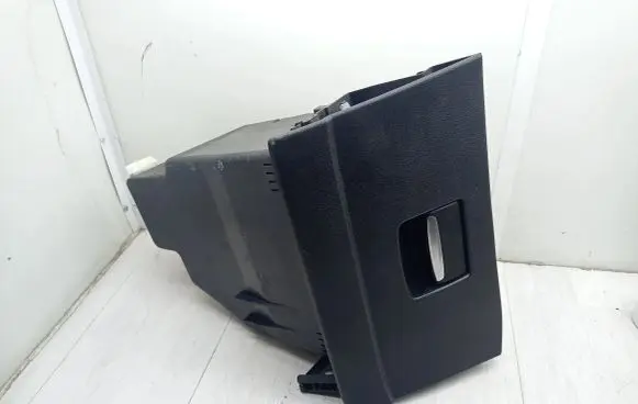 Ford Mondeo MK IV Glove box 7S71A06010 B45XB ABCCEFGHJKL