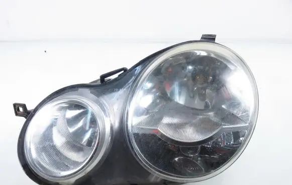 Volkswagen Polo IV 9N3 Headlight/headlamp 