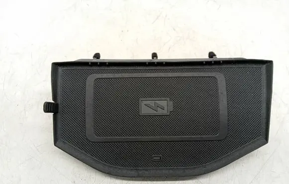 Ford Fiesta Wireless charging module L1BJ19J318A H1B191318A 10R0515197
