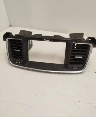 Peugeot 508 Dash center air vent grill A1093299 9686445277