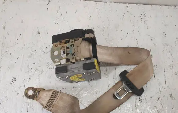 Audi A6 S6 C5 4B Rear seatbelt 04111 00064577