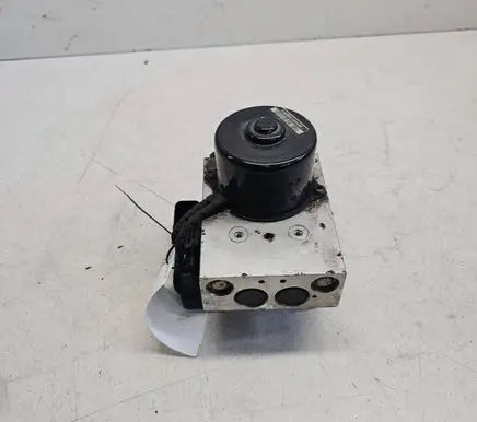 Volvo S70 V70 V70 XC ABS Pump 9496946