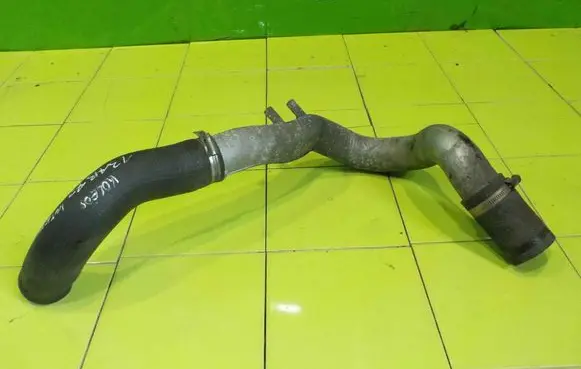 Renault Koleos I Air intake duct part 