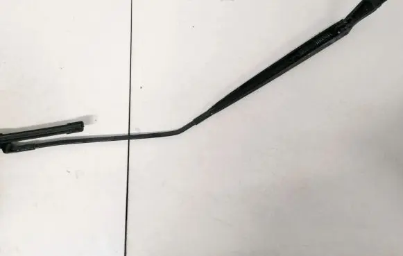 Opel Mokka Front wiper blade arm