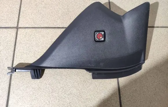 Peugeot 208 II Dashboard side end trim 9824843380