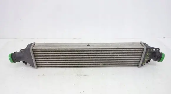 Opel Corsa D Intercooler radiator 872251000