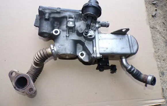 Renault Megane IV EGR valve cooler H8200804050