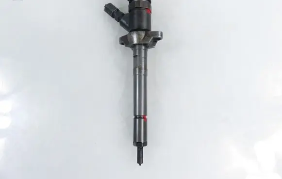 Ford Focus Fuel injector 0445110239