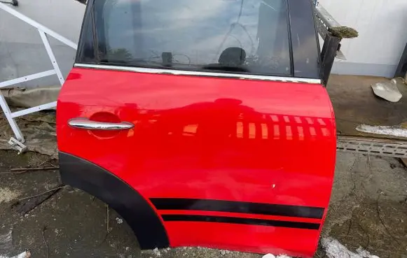 Mini Cooper Countryman R60 Rear door