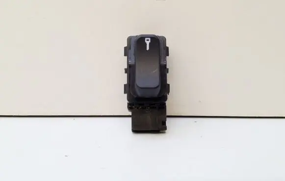 Saab 9-5 Central locking switch button 4617593 W449K