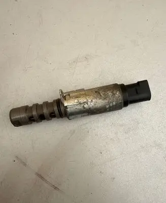 Audi Q7 4L Camshaft vanos timing valve 1074509742