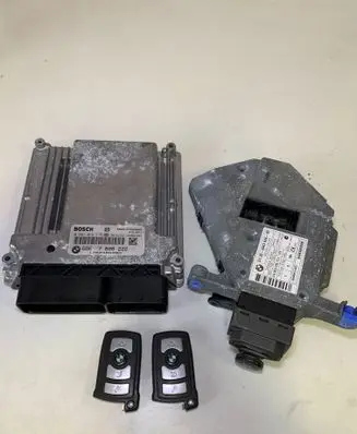 BMW 7 E65 E66 Engine ECU kit and lock set 7808222 6943826 61326943826