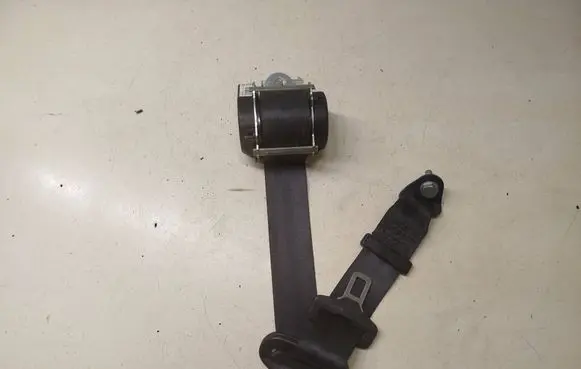 Peugeot 208 I Rear seatbelt 96730253XX 0611060