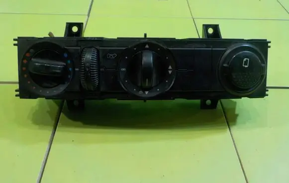 Volkswagen Crafter Other switches/knobs/shifts 5HB009182