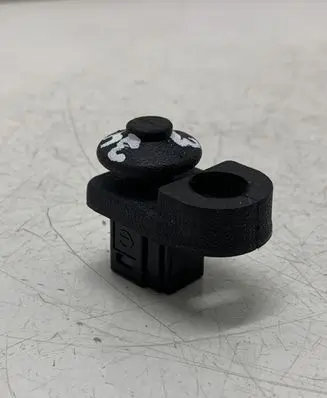 Nissan X-Trail T32 Front door sensor 7605H