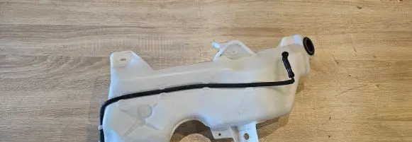 Chrysler Pacifica Windshield washer fluid reservoir/tank 68229314AC