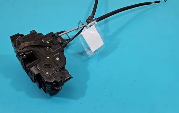 Hyundai Santa Fe Front door lock IMPRK1423424