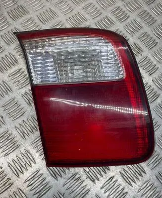Subaru Forester SF Tailgate rear/tail lights 22620697