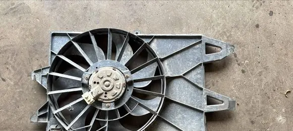 Ford Mondeo Mk III Electric radiator cooling fan 3S718C607BD