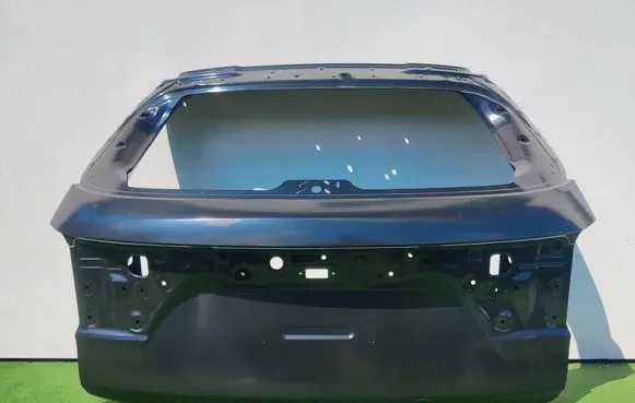 Mazda CX-60 Truck tailgate 