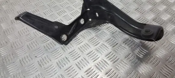 Audi A6 S6 C6 4F Intercooler pipe mounting bracket 4F0145813F