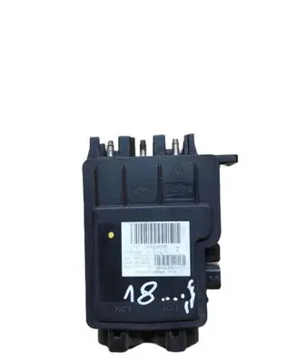 Renault Laguna III Battery relay fuse