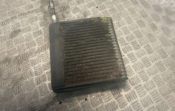 Air conditioning (A/C) radiator (interior)
