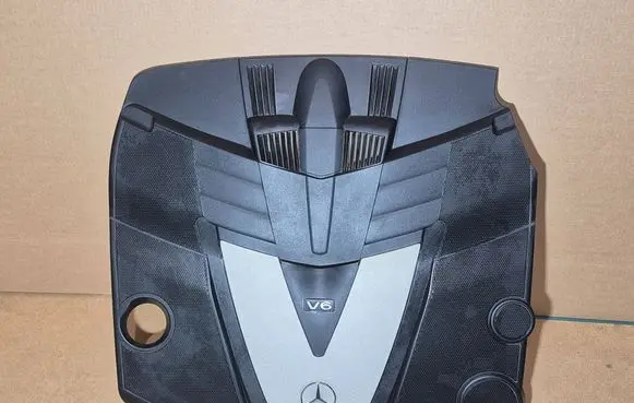 Mercedes-Benz ML W164 Engine cover (trim) A6420101767 4010227E